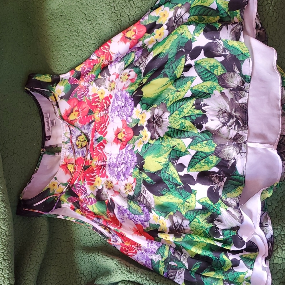 Jennifer Lopez fancy tank top